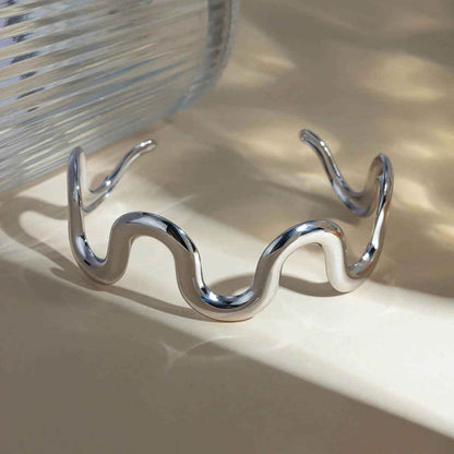 Nadia Tide Bracelet - RIYOVA Jewelry
