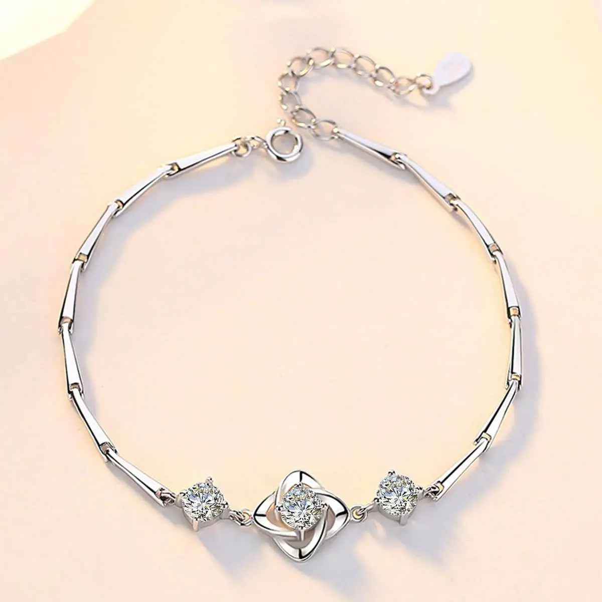 Primrose Bracelet - RIYOVA Jewelry