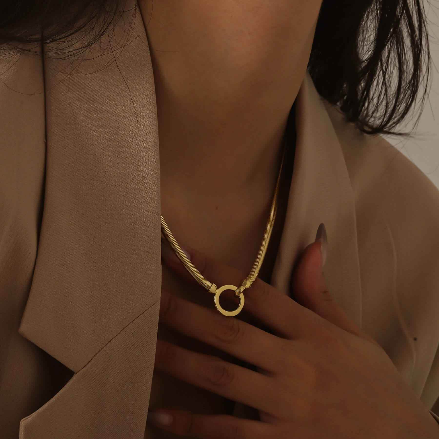 Helios Gold Necklace - RIYOVA Jewelry