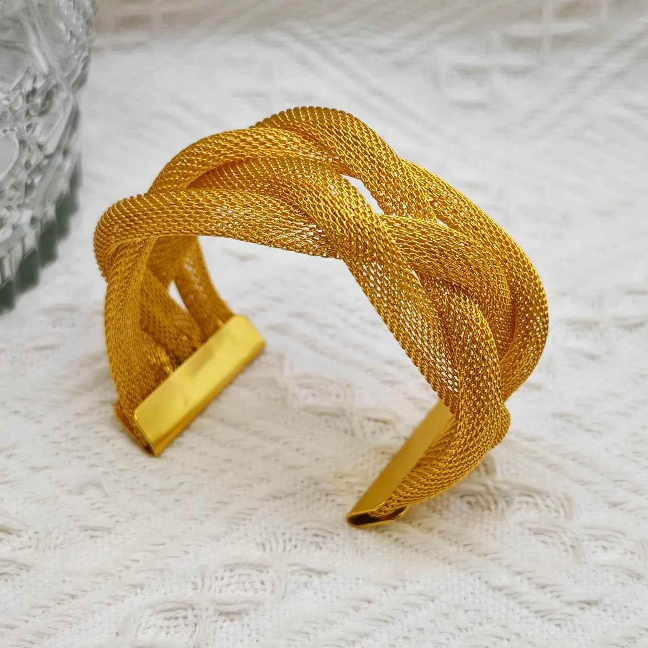 Naga Bracelet - RIYOVA Jewelry