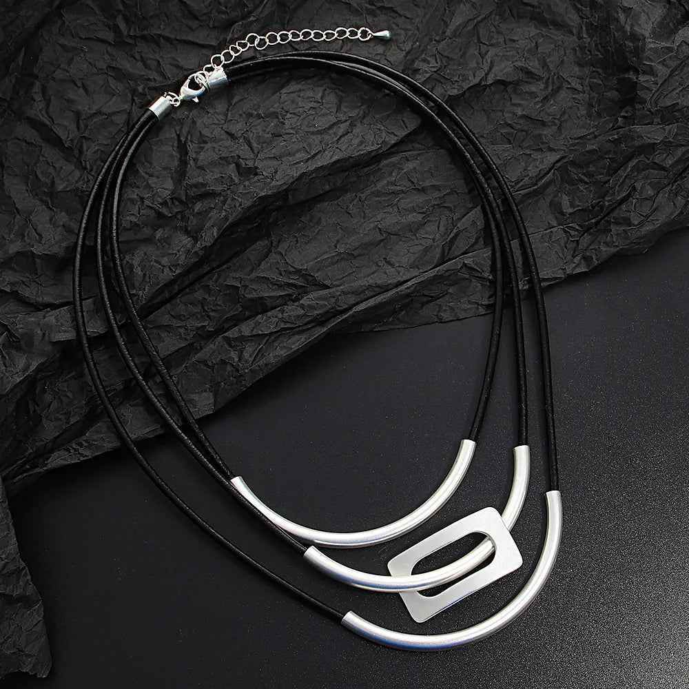 Eluna Necklace - RIYOVA Jewelry