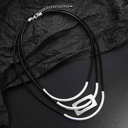 Eluna Necklace - RIYOVA Jewelry