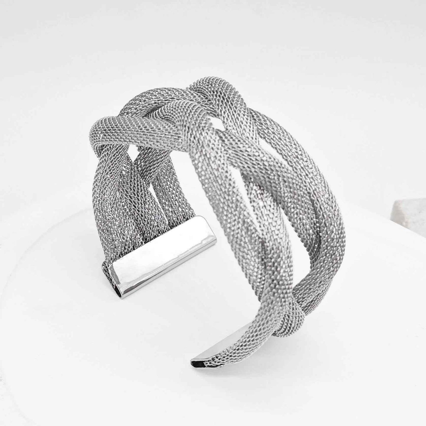 Naga Bracelet - RIYOVA Jewelry