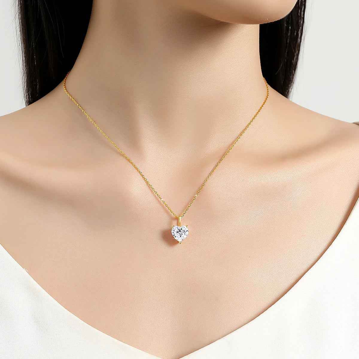 Milena Heart Necklace - RIYOVA Jewelry