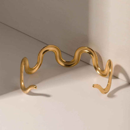 Nadia Tide Bracelet - RIYOVA Jewelry