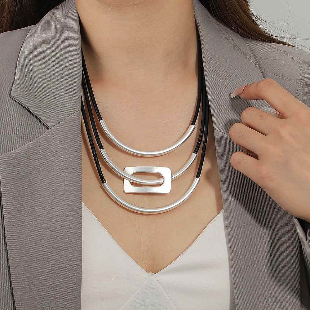 Eluna Necklace - RIYOVA Jewelry