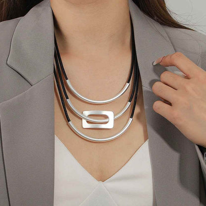 Eluna Necklace - RIYOVA Jewelry