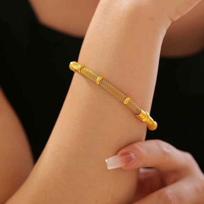 Melaina Minimalistic Bracelet - RIYOVA Jewelry