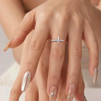 Mabel Moissanite Ring - RIYOVA Jewelry