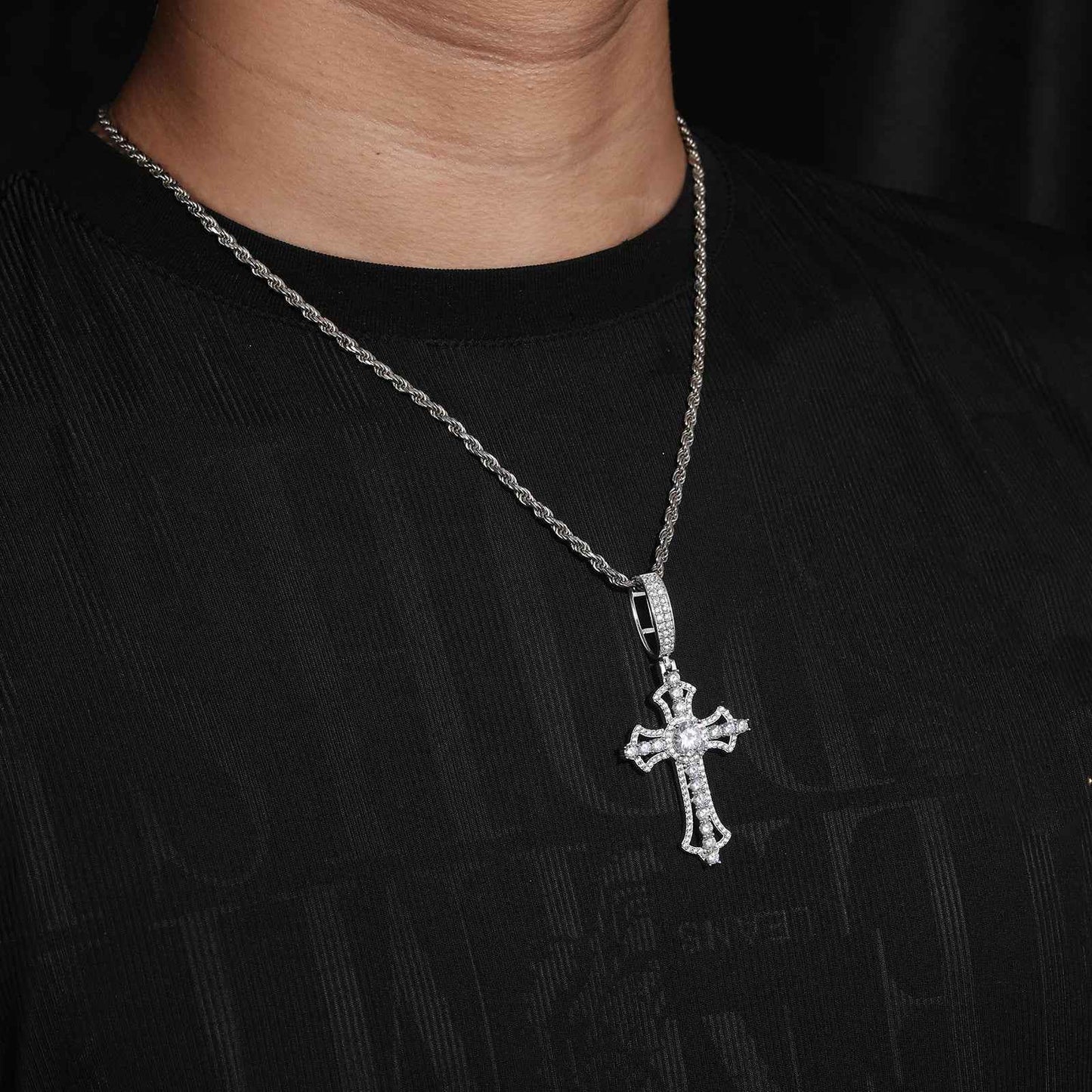 Dominic Pendent Necklace - RIYOVA Jewelry