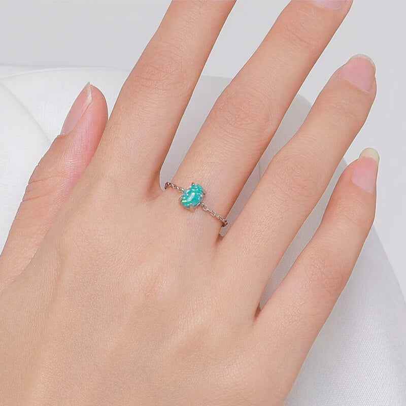 Iris Opal Chain Ring - RIYOVA Jewelry