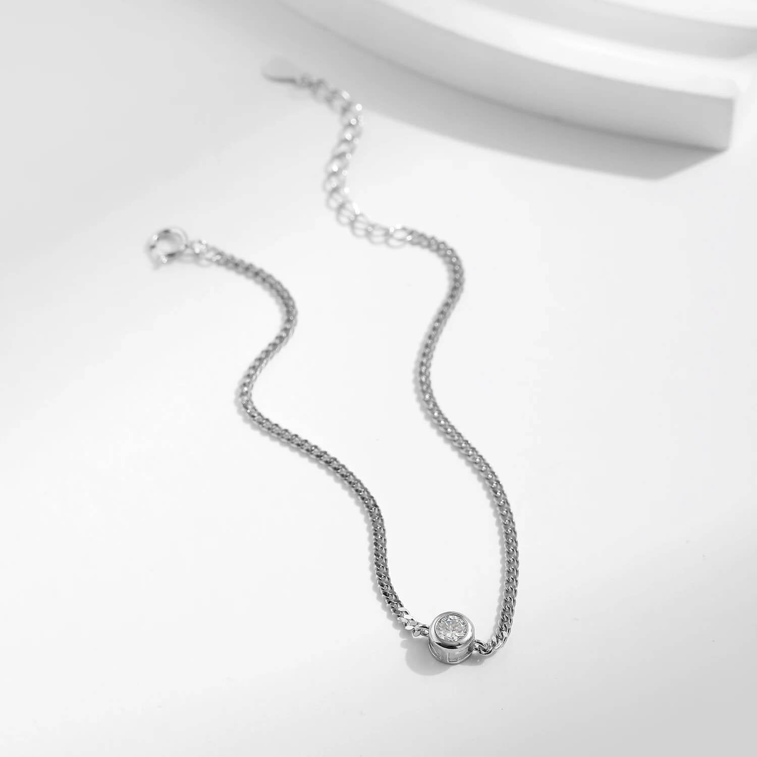 RIYOVA® Moissanite Bezel Bracelet RIYOVA