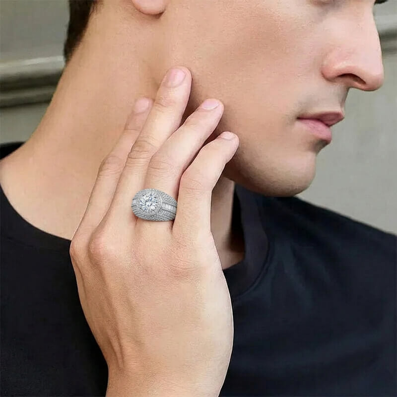 The Aurora Zircon Engagement Ring RIYOVA