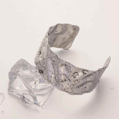 Zara Cuffs - RIYOVA Jewelry